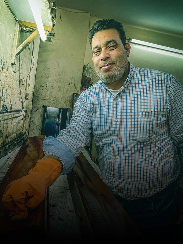 Piano Refinishing Specialist